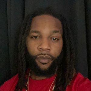 Meet your Posher, Adonte